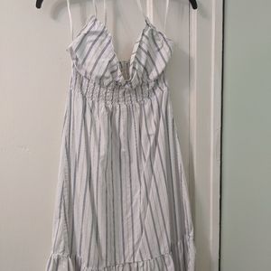 Neck tied summer dress